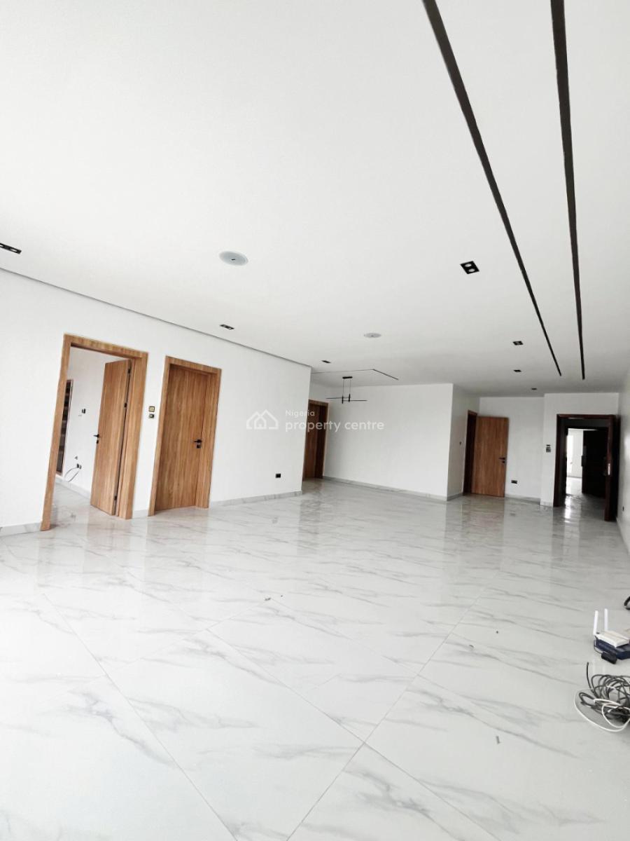 Top Notch 2 Bedroom Apartment with Bq, Pool, Elevator, Gym, Lekki Phase 1, Lekki, Lagos, Block of Flats for Sale