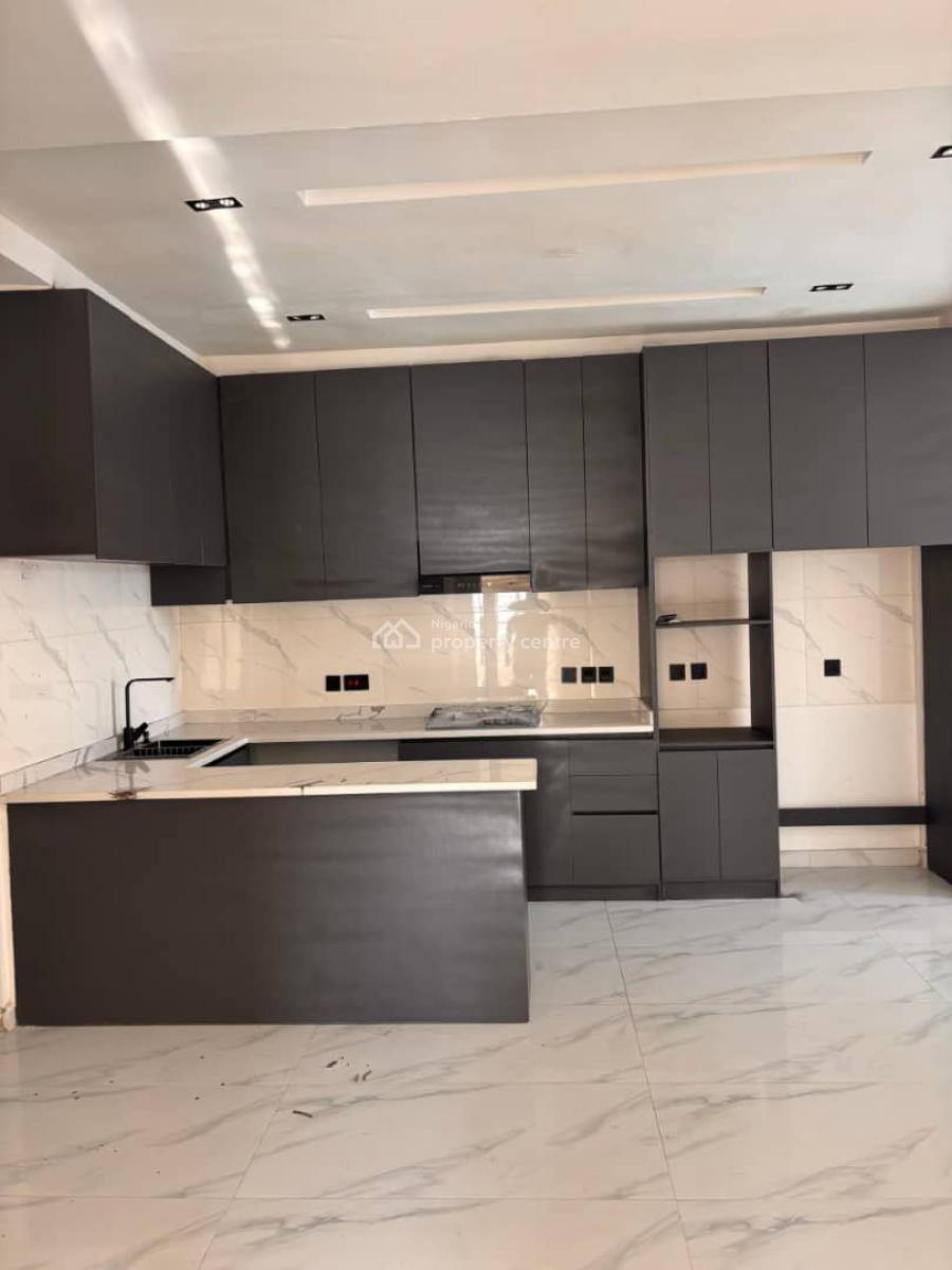 2 Bedroom Apartment with Elevator and Swimming Pool in an Estate, Ikate, Lekki, Lagos, Flat / Apartment for Rent