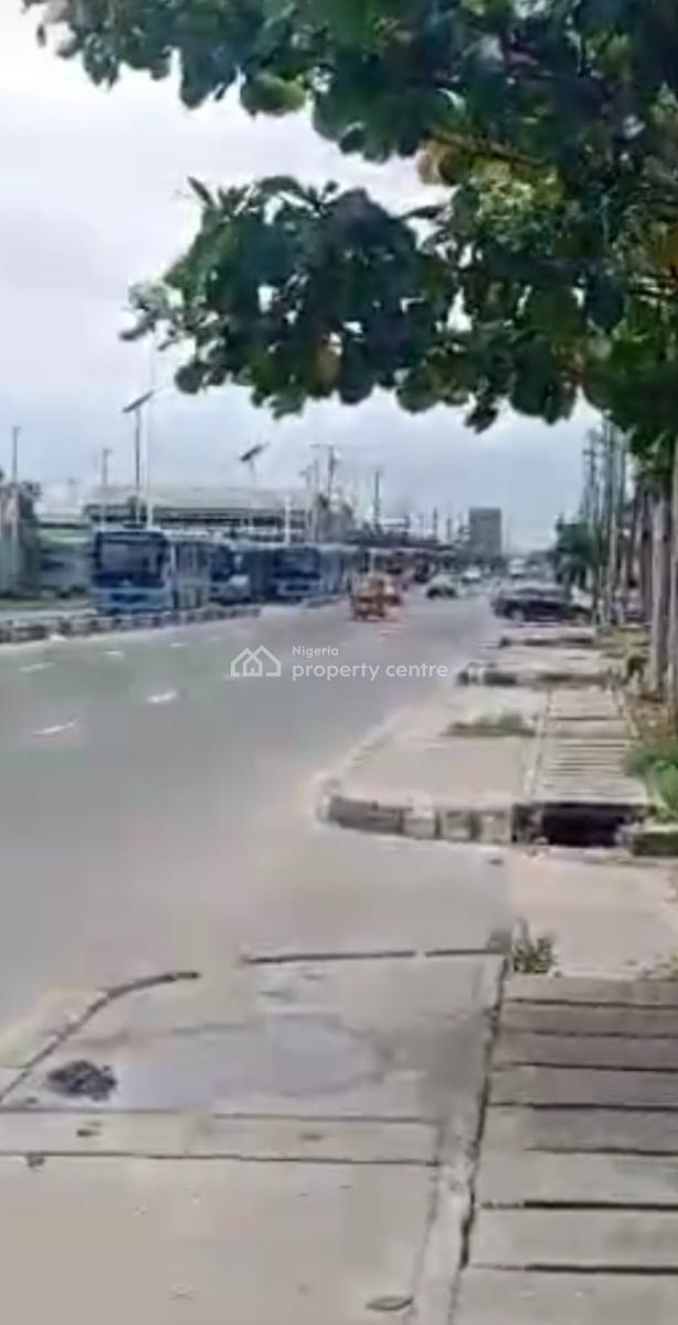 Land Measuring *250.869sqm* for Se Alagomeji Yaba, Lagos.   *price:1, Alagomeji, Yaba, Lagos, Land for Sale
