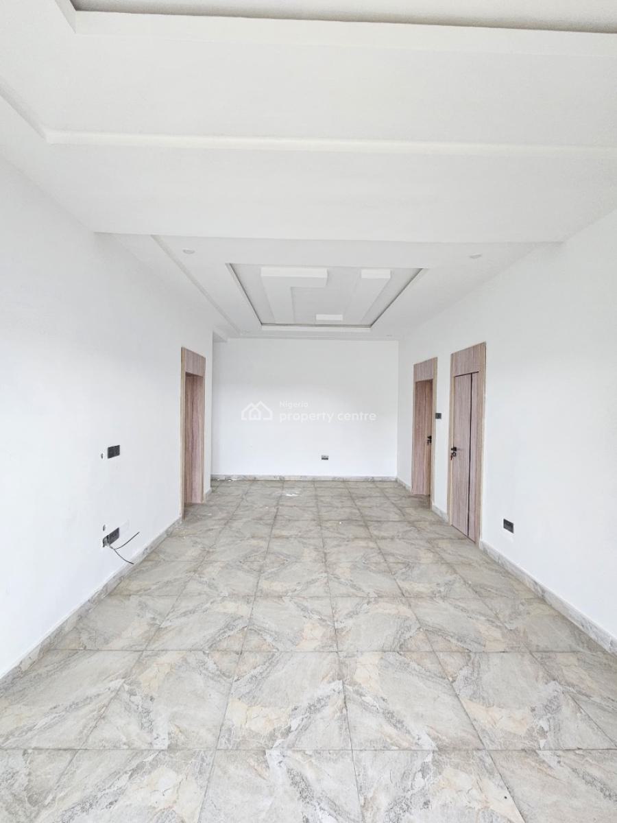 Luxury & Spacious 2 Bedroom Apartment, Less Than 5 Minutes Drive Away From Lekki Conservative Center, Ikate, Lekki, Lagos, Flat / Apartment for Sale
