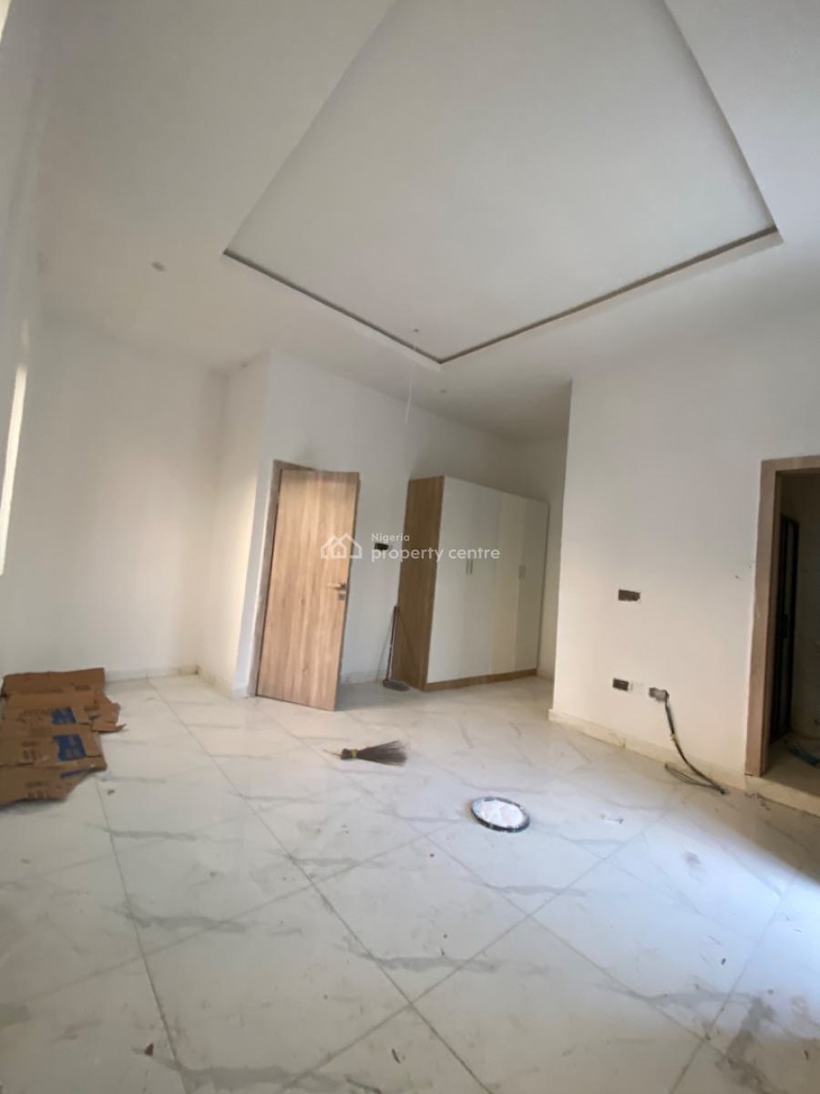 an Executive Three Bedroom Duplex, Crest View Estate Abraham Adesanya Ajah, Lekki, Lagos, Terraced Duplex for Rent
