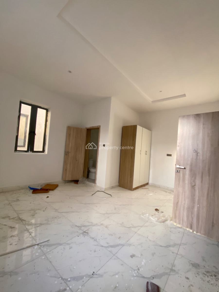 an Executive Three Bedroom Duplex, Crest View Estate Abraham Adesanya Ajah, Lekki, Lagos, Terraced Duplex for Rent