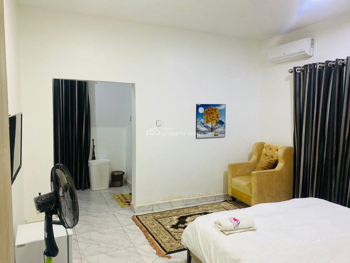 Top Notch 2bedroom Furnished and Serviced Apartment, Katampe, Abuja, Flat / Apartment Short Let