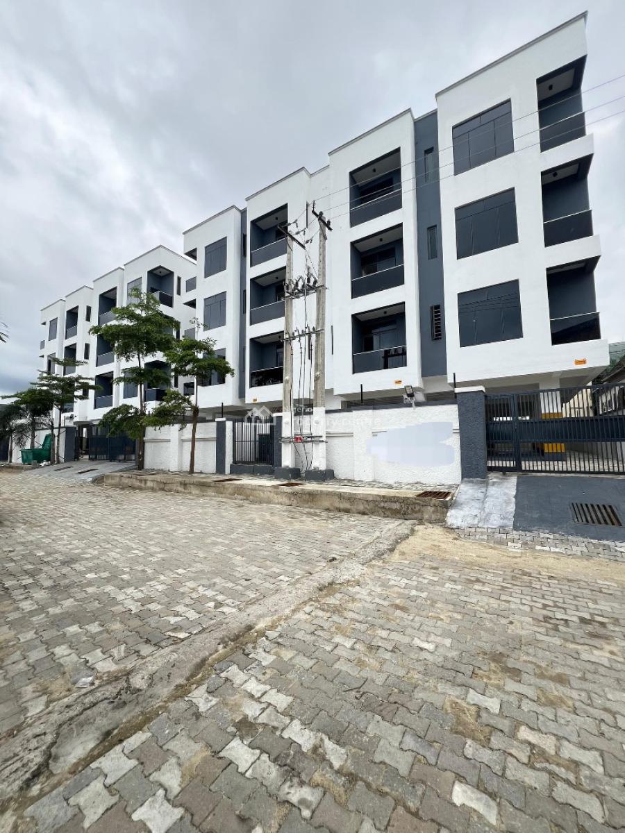 Newly Built 2 Bedroom Apartment with Swimming Pool and Gym, Jakende, Ologolo, Lekki, Lagos, Flat / Apartment for Sale