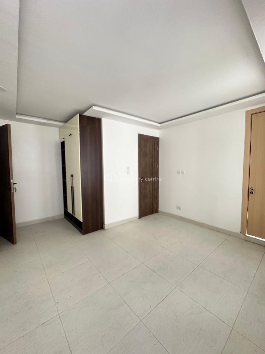 Luxury 2 Bedroom Apartment with Elevator, Less Than 5 Minutes Drive Away From Nike Art Gallery, Ikate, Lekki, Lagos, Flat / Apartment for Sale