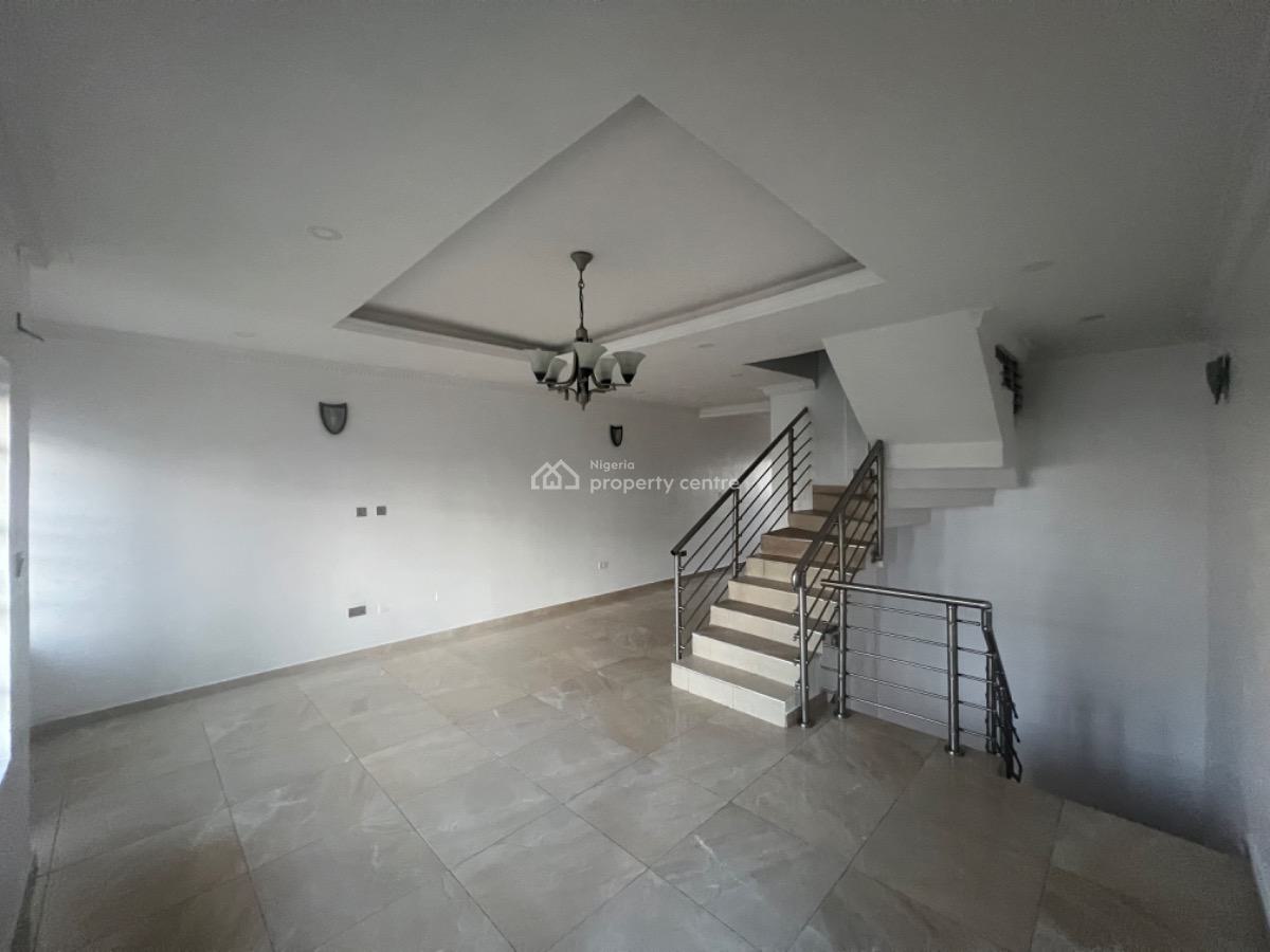 Standard 3 Bedroom Terrace Duplex with Bq, Ikate, Lekki, Lagos, Terraced Duplex for Rent