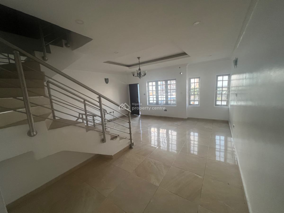 Standard 3 Bedroom Terrace Duplex with Bq, Ikate, Lekki, Lagos, Terraced Duplex for Rent
