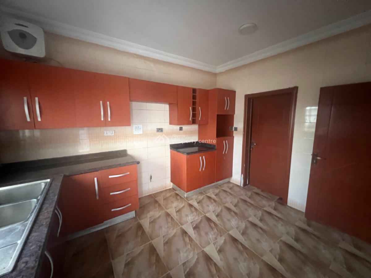 Standard 3 Bedroom Terrace Duplex with Bq, Ikate, Lekki, Lagos, Terraced Duplex for Rent