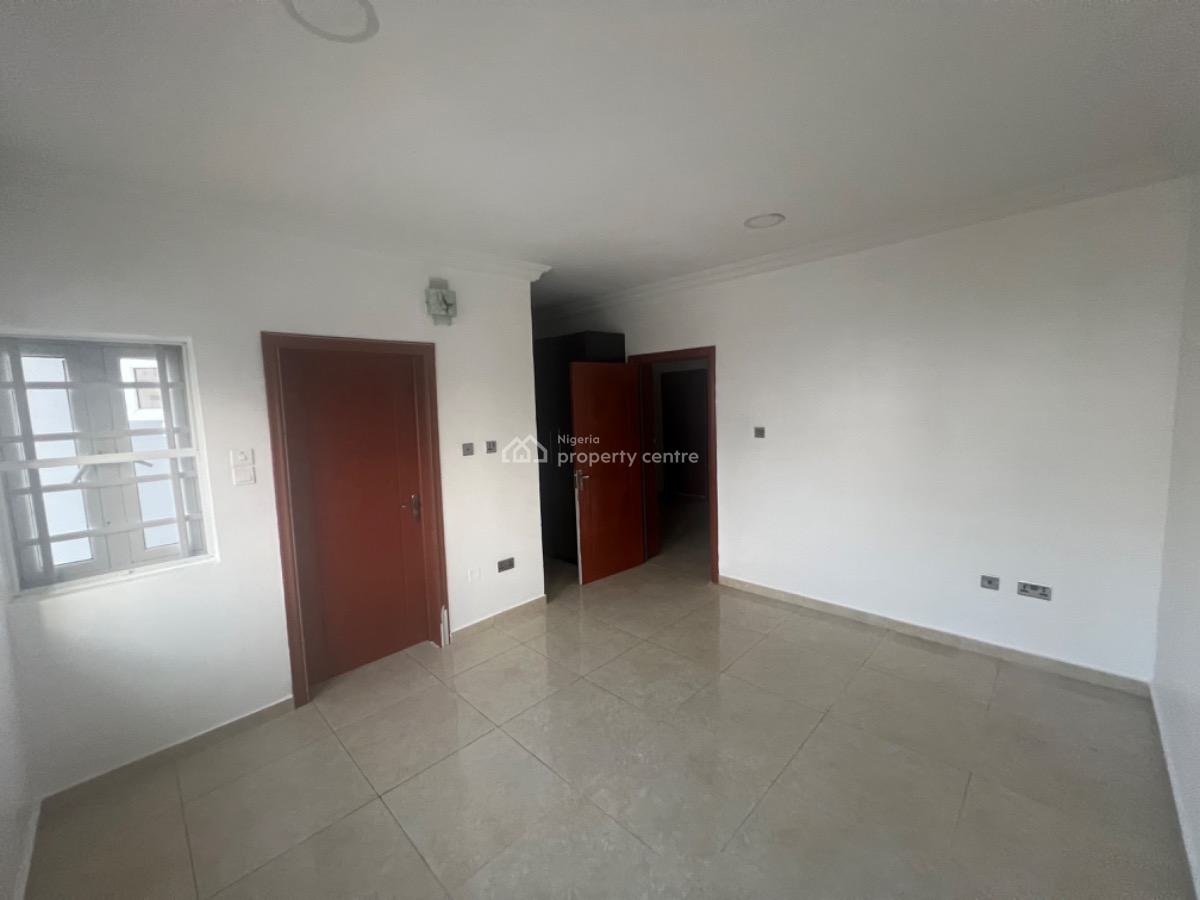 Standard 3 Bedroom Terrace Duplex with Bq, Ikate, Lekki, Lagos, Terraced Duplex for Rent