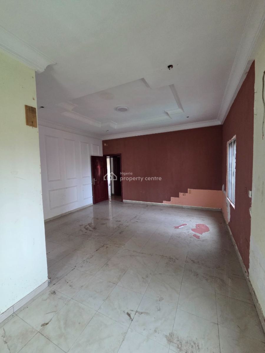 a Well Maintained  4 Bedroom  Semi-detached Duplex with a Room Bq, Lekki Phase 1, Lekki, Lagos, Semi-detached Duplex for Rent