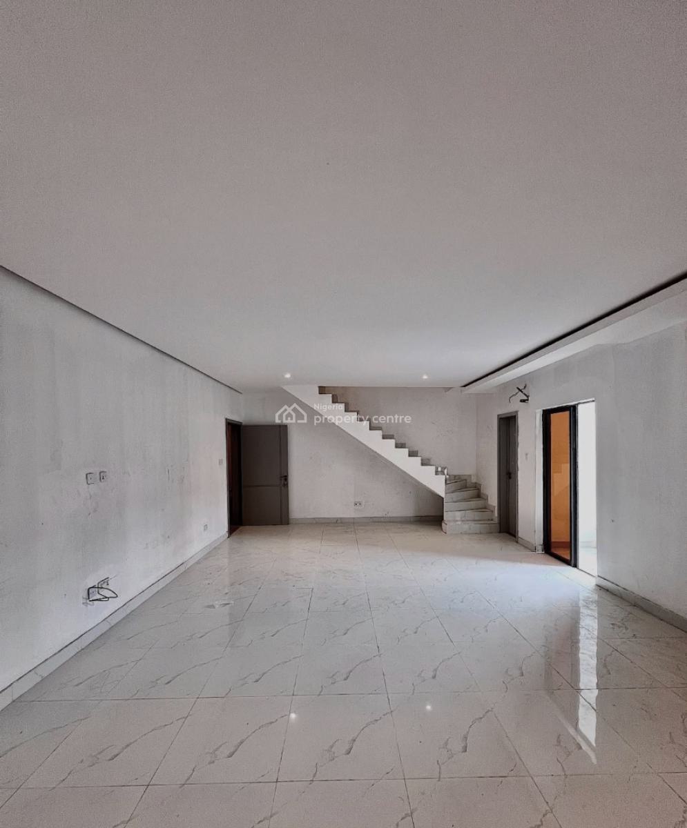 Luxury 2 Bedroom Maisonette with Elevator & Swimming Pool, Lekki Phase 1, Lekki, Lagos, House for Sale