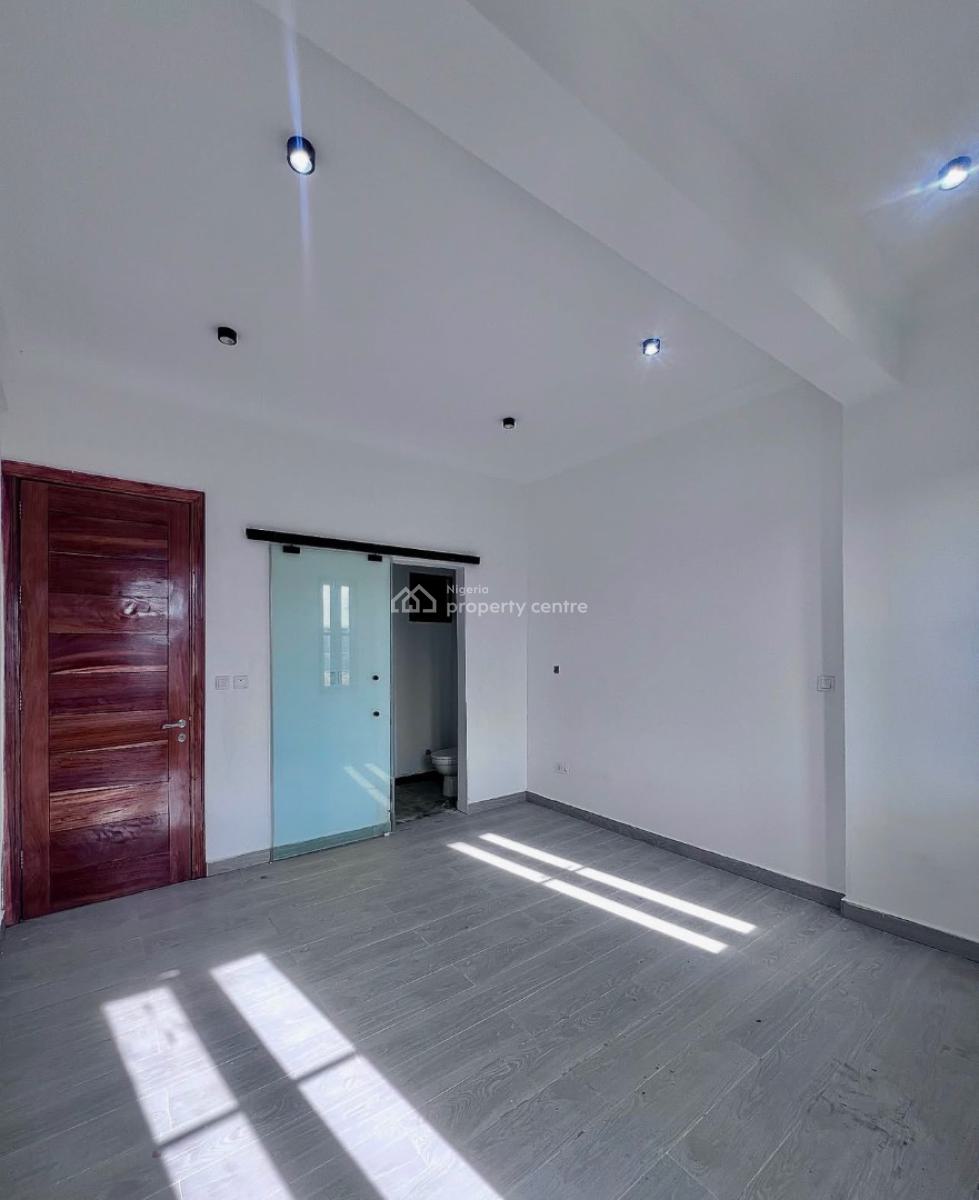 Fully Serviced 2 Bedrooms Apartment with Elevator & 2 Swimming Pool, Ikate, Lekki, Lagos, Flat / Apartment for Sale