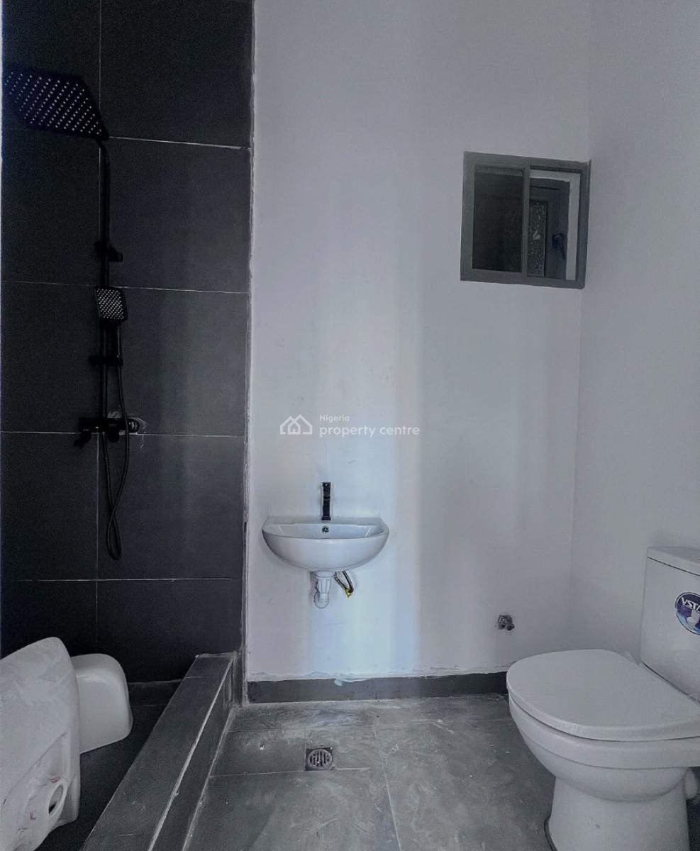 Fully Serviced 2 Bedrooms Apartment with Elevator & 2 Swimming Pool, Ikate, Lekki, Lagos, Flat / Apartment for Sale