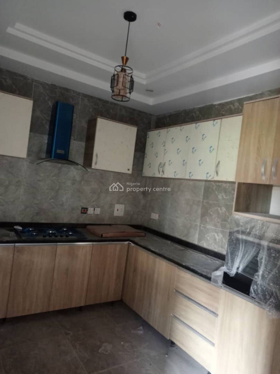 Sharp 2 Bedrooms Apartment, Ogombo Road Off Abraham Adesanya Off Mobil Road, Ajah, Lagos, Flat / Apartment for Rent
