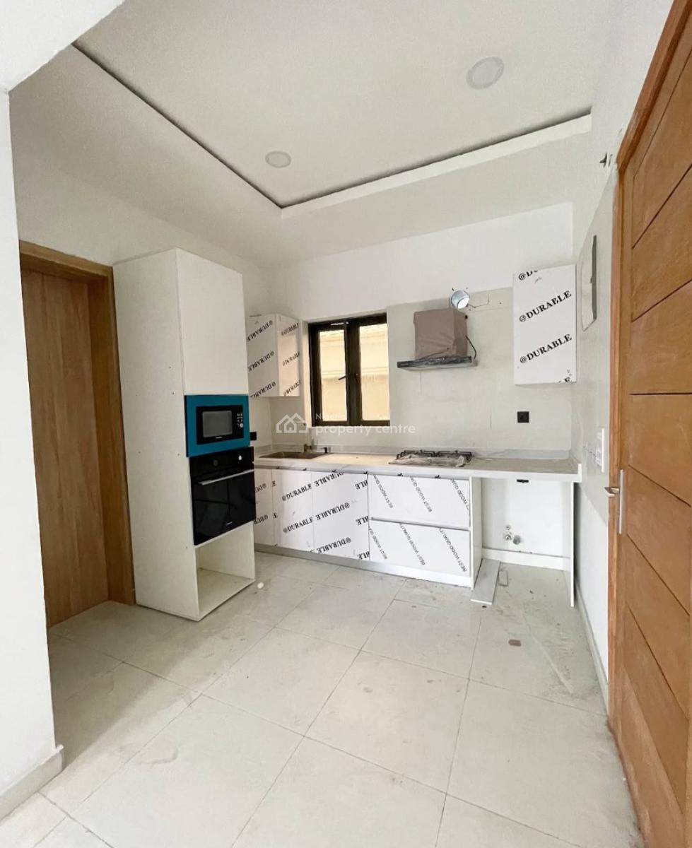 Exquisite 2 Bedroom Apartment, Lekki Phase 1, Lekki Phase 1, Lekki, Lagos, Flat / Apartment for Rent