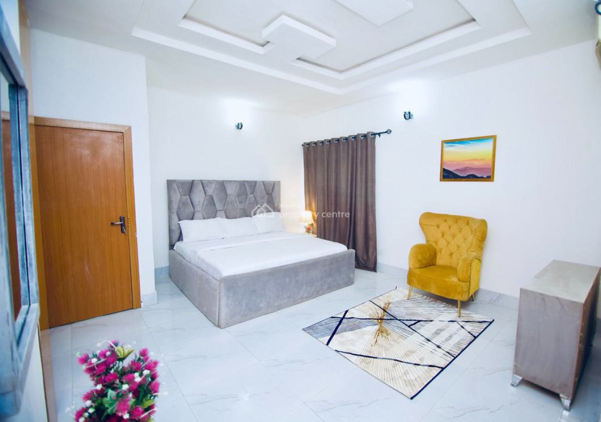 Clean Distress 4 Bedroom Semi-detached Duplex in Orchid, Orchid Before Roundabout, Lekki, Lagos, Semi-detached Duplex for Sale