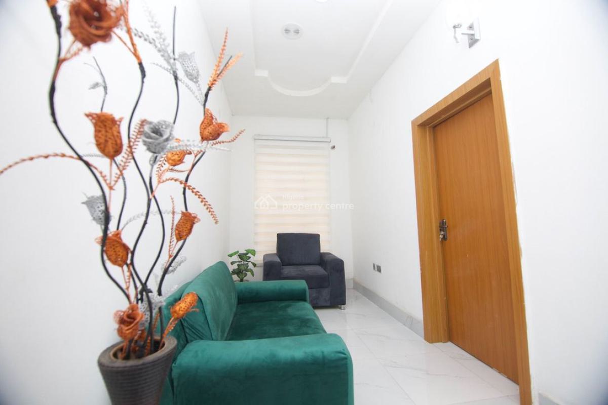 Clean Distress 4 Bedroom Semi-detached Duplex in Orchid, Orchid Before Roundabout, Lekki, Lagos, Semi-detached Duplex for Sale