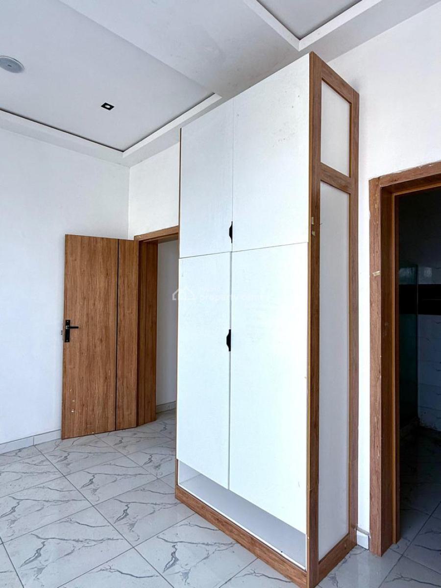2 Bed with Bq Inside an Estate, Ikate, Lekki, Lagos, Flat / Apartment for Sale
