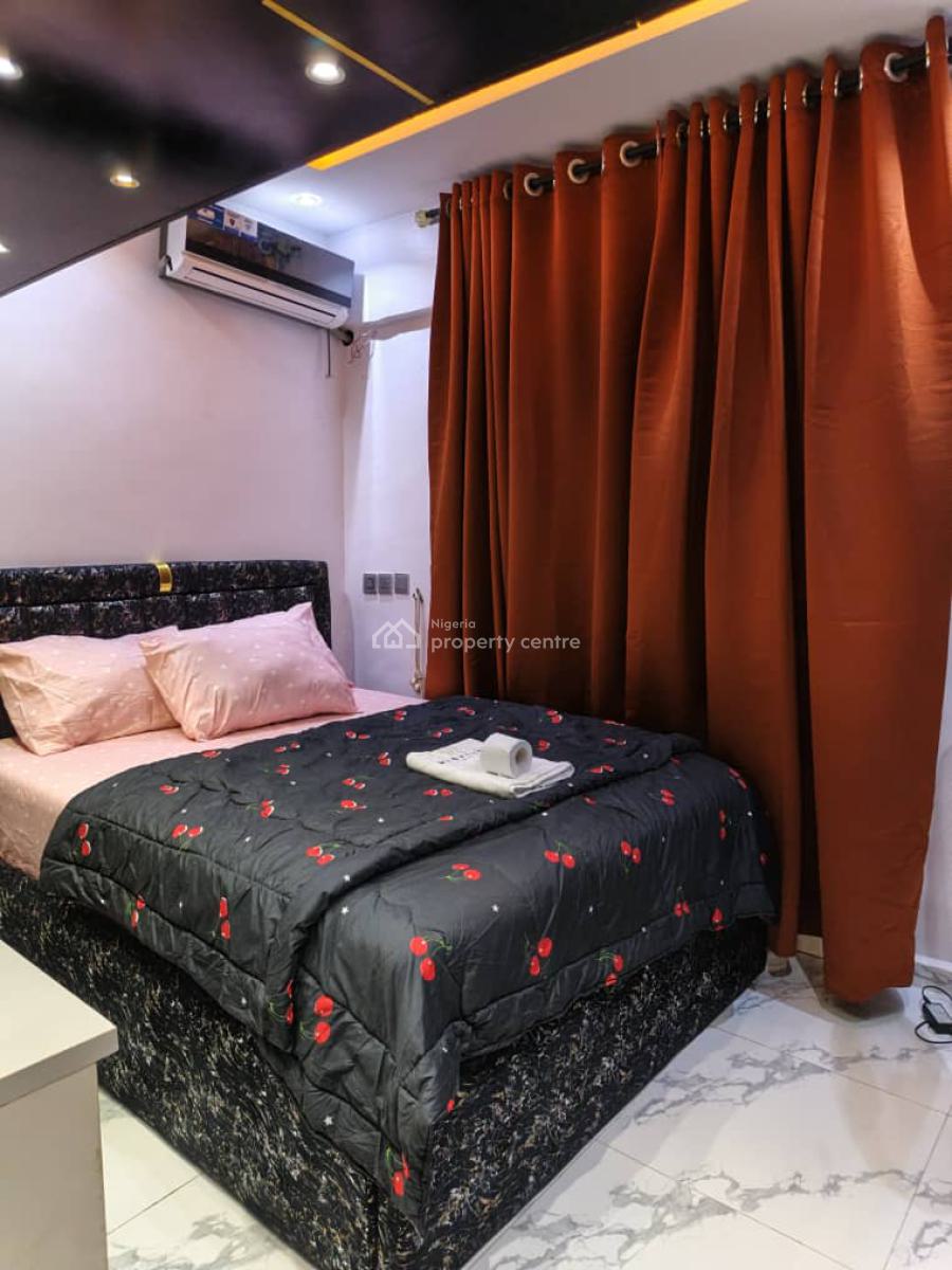 Apartment Available for Booking Today.  1bedroom @ Akoka Yaba. 80k/ngt, Yaba, Akoka, Yaba, Lagos, Mini Flat (room and Parlour) Short Let