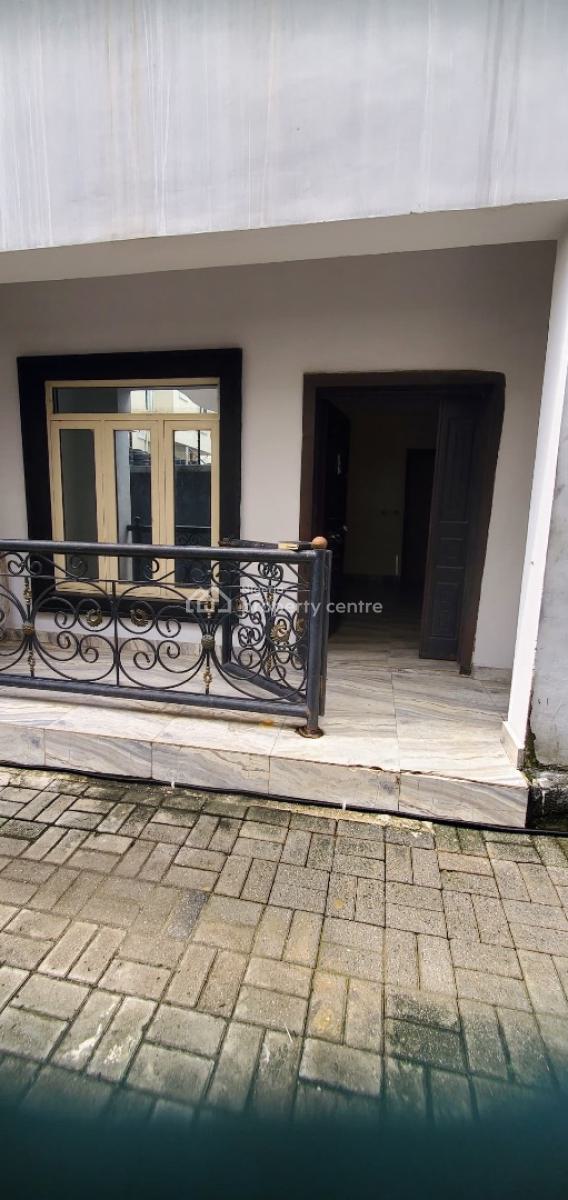 Serviced 2 Bedroom Apartment Available, Osapa, Lekki, Lagos, Flat / Apartment for Rent
