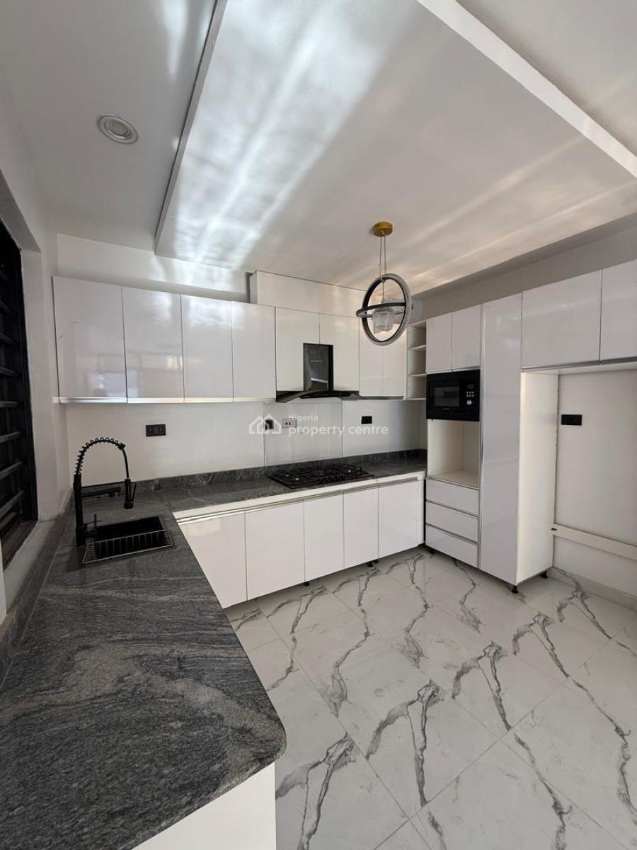 Luxury 2 Bed with Bq, Ikate, Lekki, Lagos, Flat / Apartment for Sale