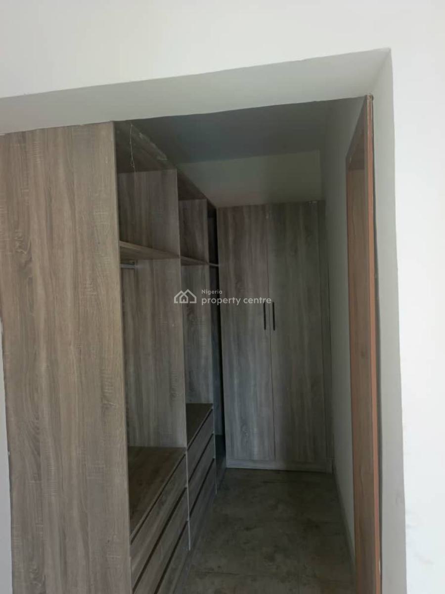 4bedroom Terrace at Lekki Right Close to Mega Chicken Lekki Lagos, Lekki Right Close to Mega Chicken Lekki Right Lagos State, Lekki Phase 1, Lekki, Lagos, Terraced Duplex for Rent
