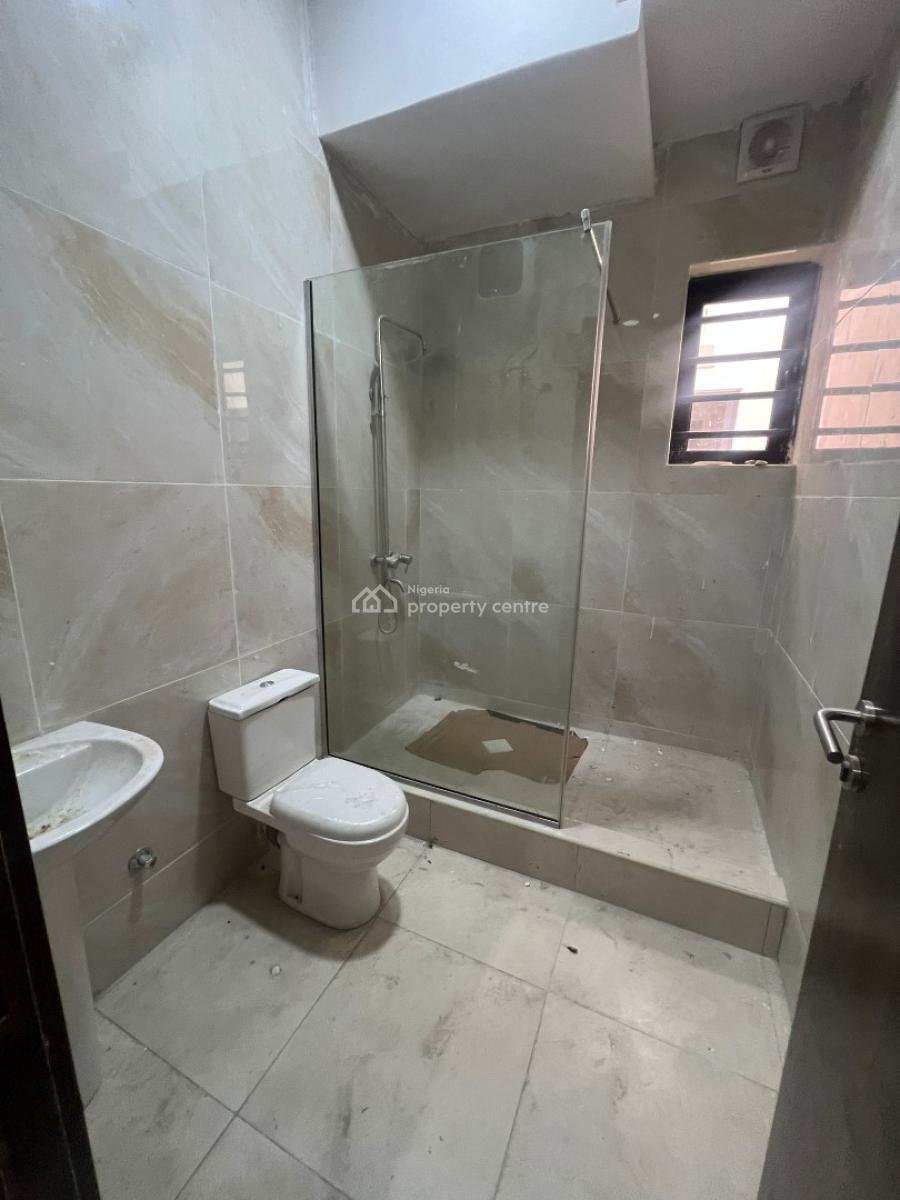 Unique Four Bedrooms Terrace Duplex in a L9vely Location, Off Admiralty Way, Lekki Phase 1, Lekki, Lagos, House for Sale