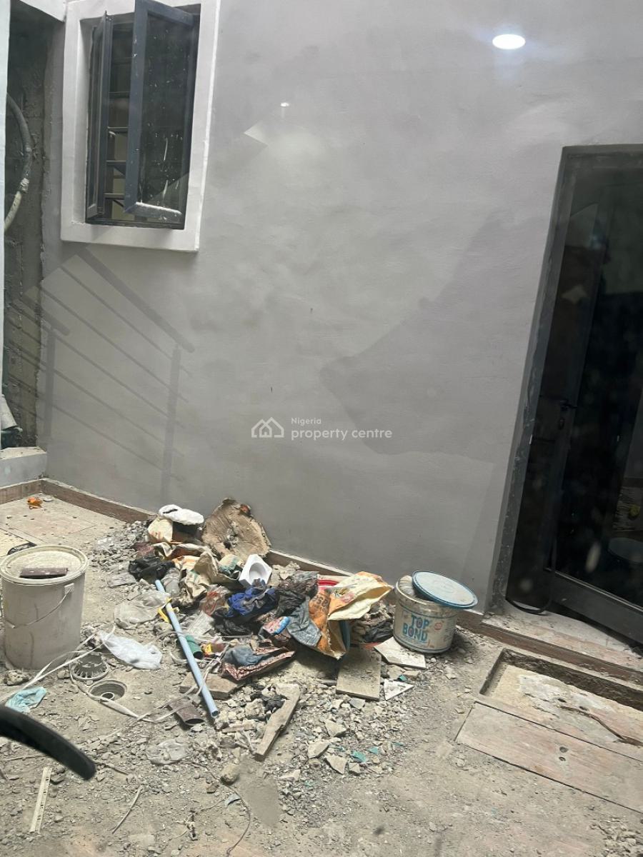 Unique Four Bedrooms Terrace Duplex in a L9vely Location, Off Admiralty Way, Lekki Phase 1, Lekki, Lagos, House for Sale