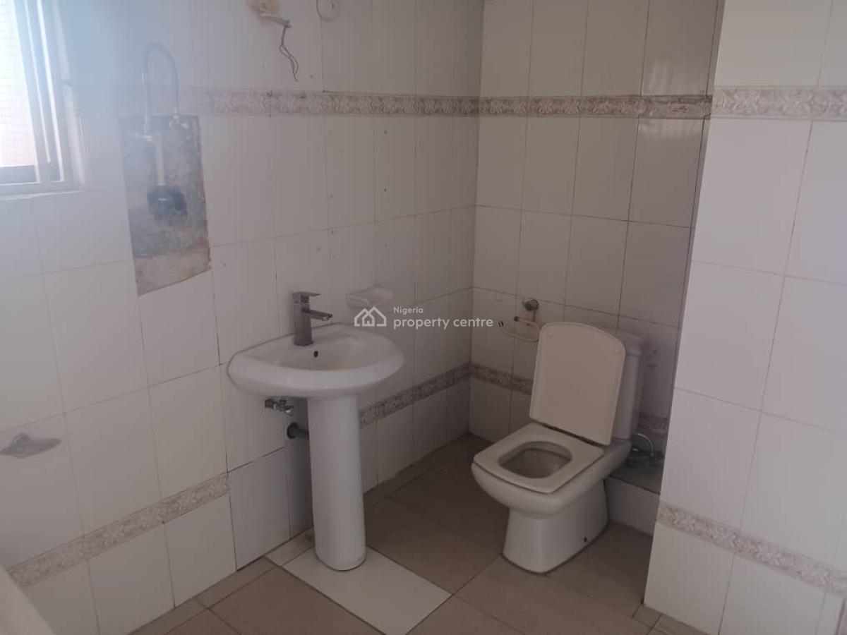 Tastefully Finished 3-bedroom Pent Floor Flat + Bq, Pool, 24/7 Power, Off Ajose Adeogun, Victoria Island (vi), Lagos, Flat / Apartment for Rent