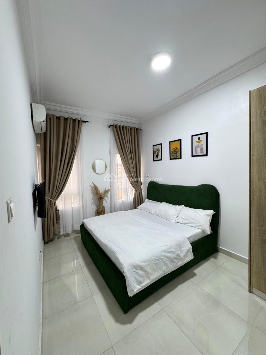 Luxury Well Furnished Two Bedrooms Apartment, Chevron, Lekki, Lagos, Flat / Apartment Short Let