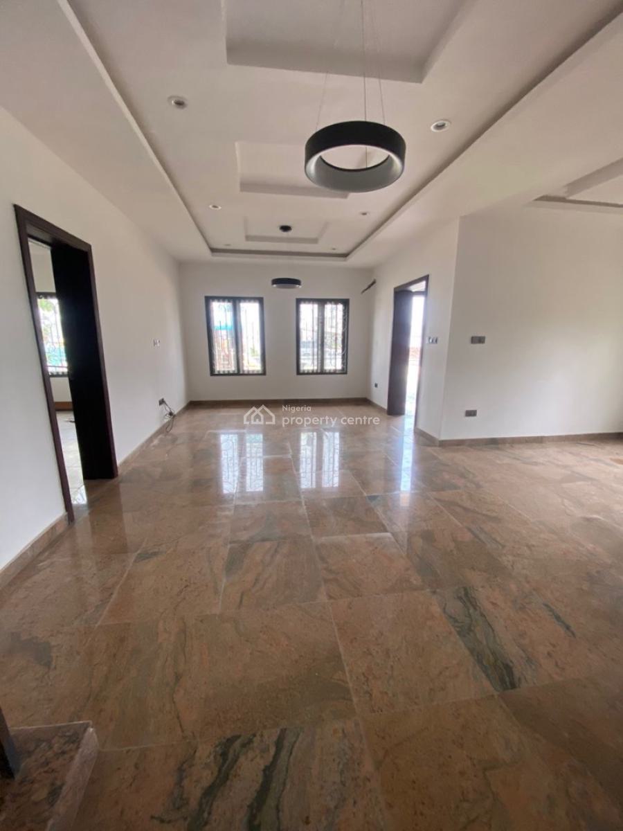 Well Maintained 5 Bedroom Fully Detached House with 2 Room Bq, Victoria Park, Osapa, Lekki, Lagos, Detached Duplex for Rent
