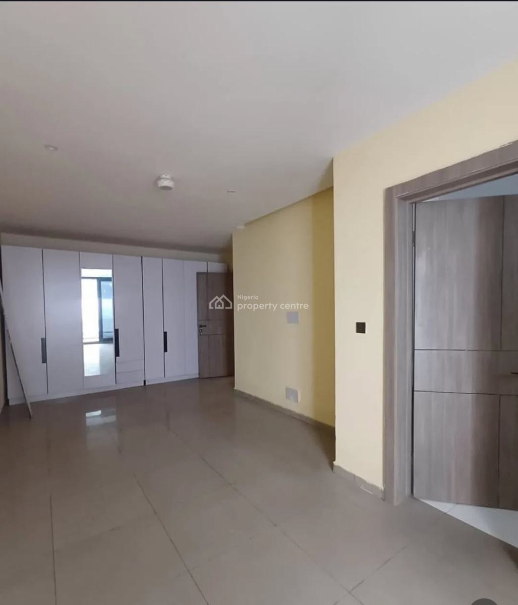 Fully Serviced 3 Bedroom Apartment with Bq, Lekki Phase 1, Lekki, Lagos, Flat / Apartment for Rent