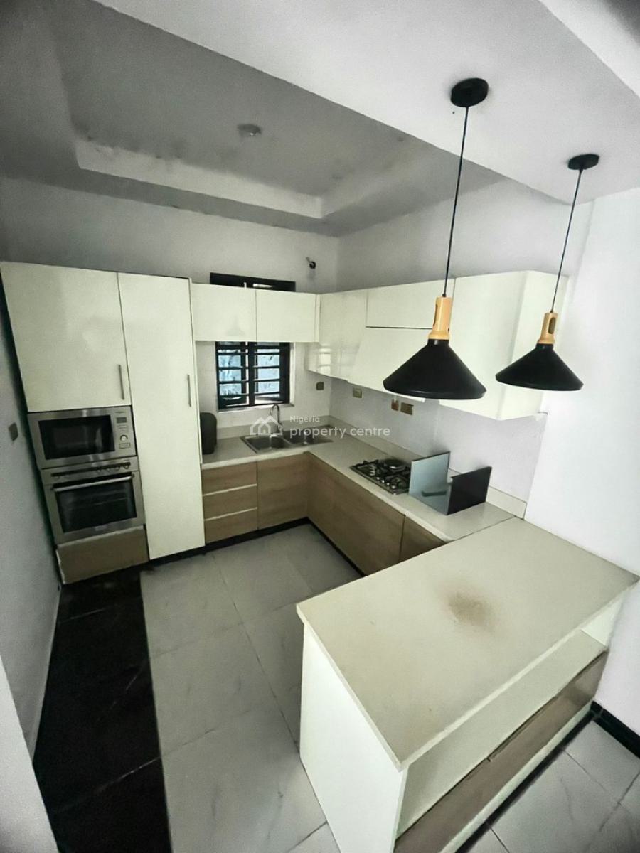 Well Finished Self-serviced 3 Bedroom Flat, Ado Road, Ajah, Lagos, Flat / Apartment for Rent