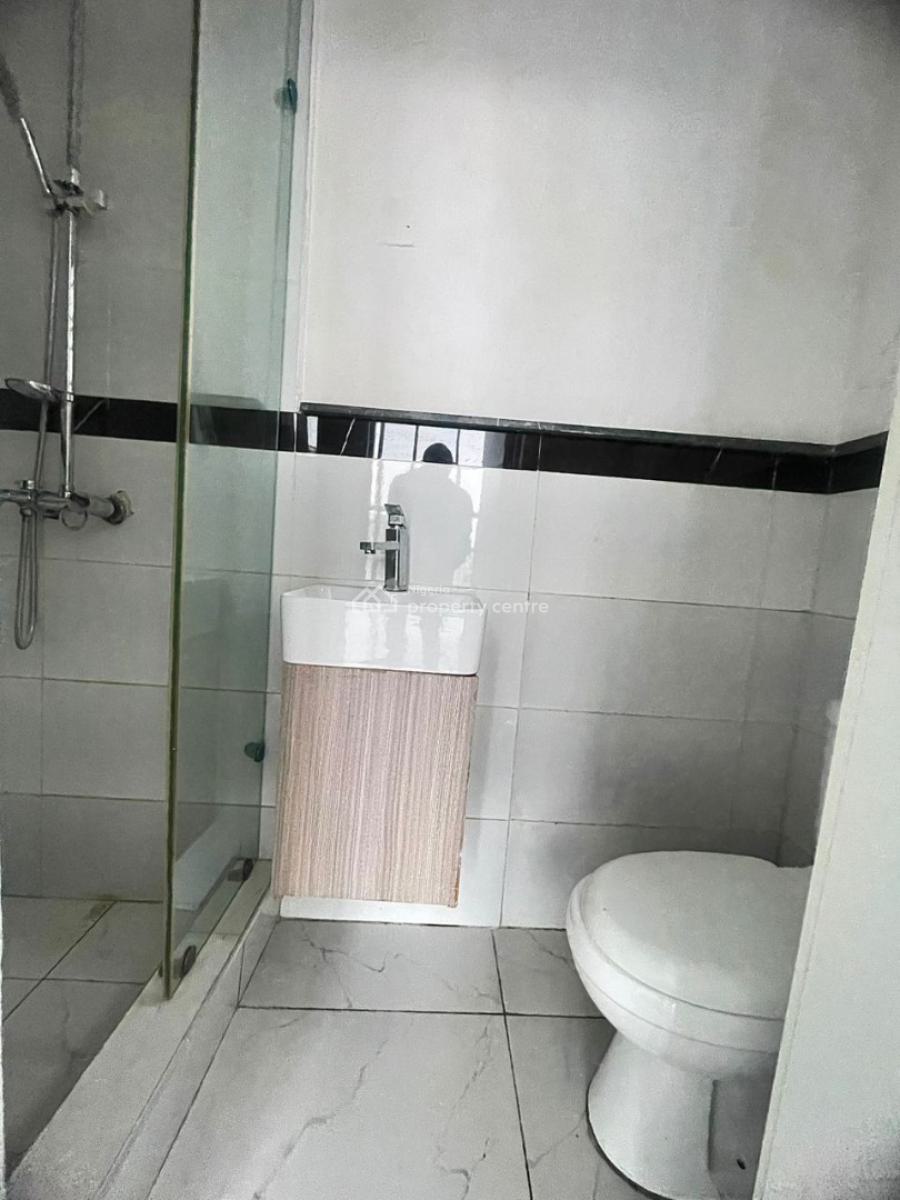 Well Finished Self-serviced 3 Bedroom Flat, Ado Road, Ajah, Lagos, Flat / Apartment for Rent