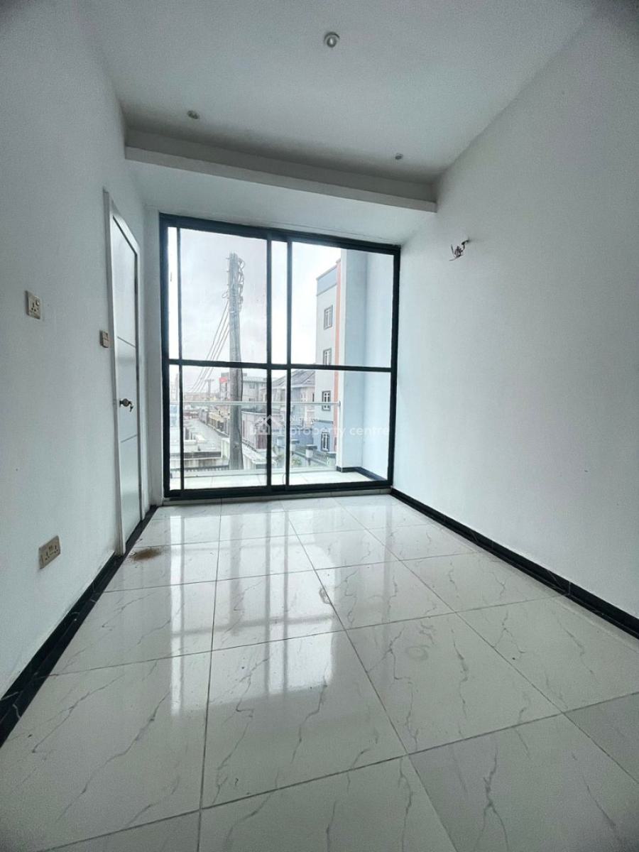 Well Finished Self-serviced 3 Bedroom Flat, Ado Road, Ajah, Lagos, Flat / Apartment for Rent