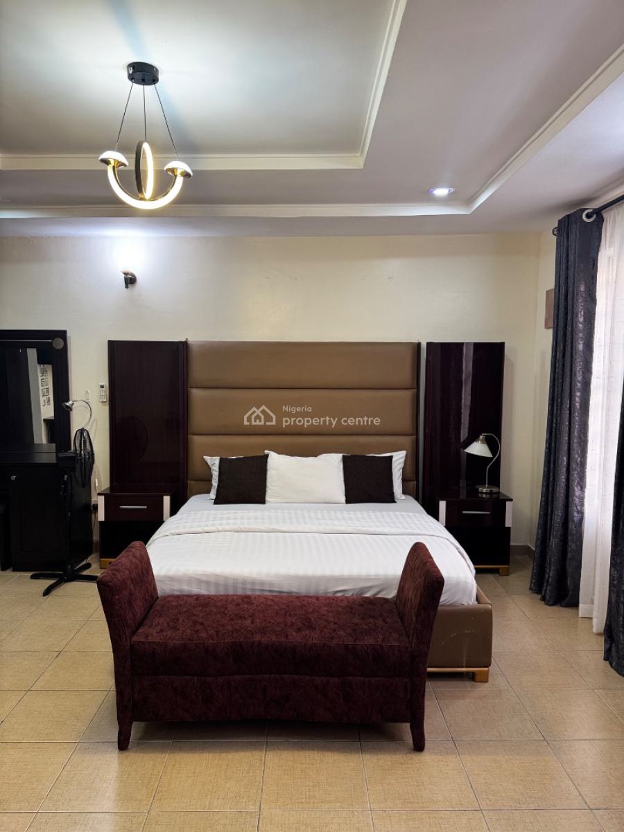 Fully Furnished 2 Bedroom Flat, Orchid Road, Lekki, Lagos, Flat / Apartment Short Let