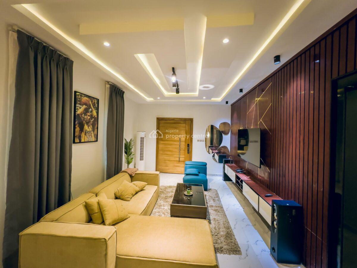 Prime 2 Bedroom Deluxe Apartment, Ihriri Road, Airport Road, Benin City, Benin, Oredo, Edo, Flat / Apartment Short Let