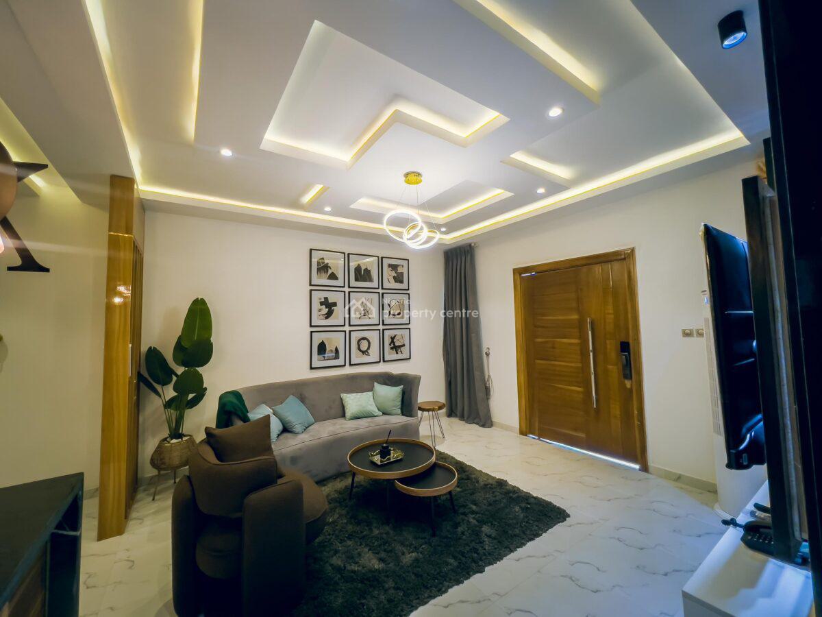 Prime 2 Bedroom Deluxe (2) Apartment, Ihriri Road, Airport Road, Benin City, Benin, Oredo, Edo, Flat / Apartment Short Let