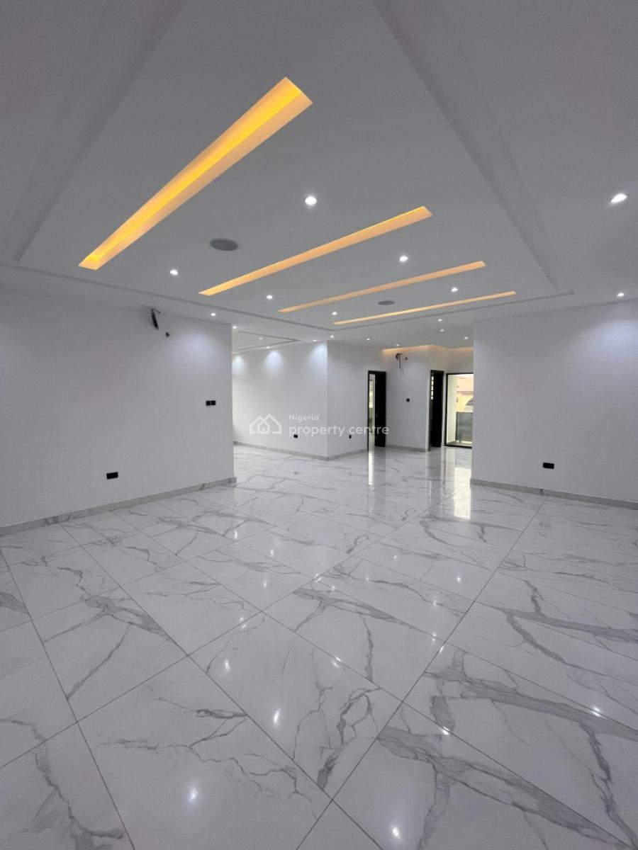 Modern and Exquisite 3 Bedroom Apartment with Bq, Lekki Phase 1, Lekki, Lagos, Flat / Apartment for Sale