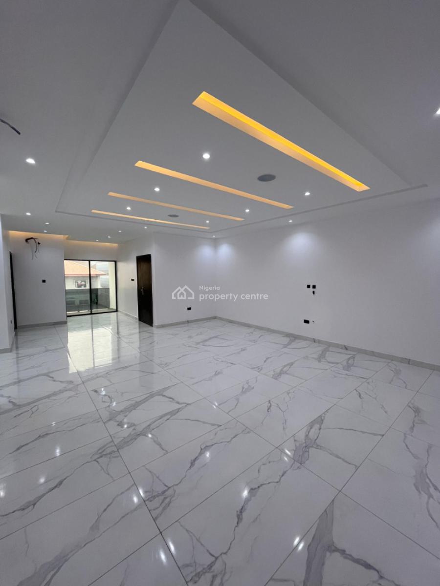 Modern and Exquisite 3 Bedroom Apartment with Bq, Lekki Phase 1, Lekki, Lagos, Flat / Apartment for Sale