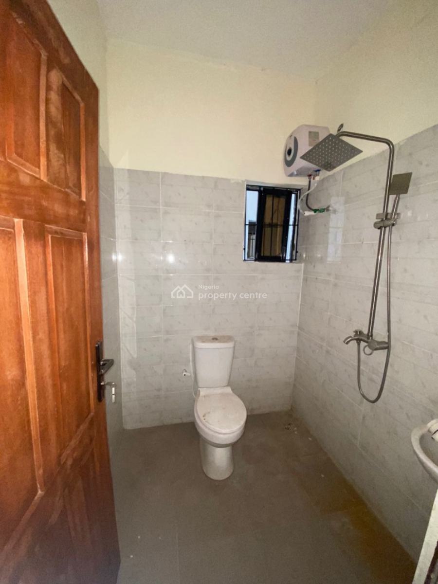 Standard Two Bedroom Apartment, in an Estate Before Novare Mall Sangotedo, Ajah, Lagos, Flat / Apartment for Rent