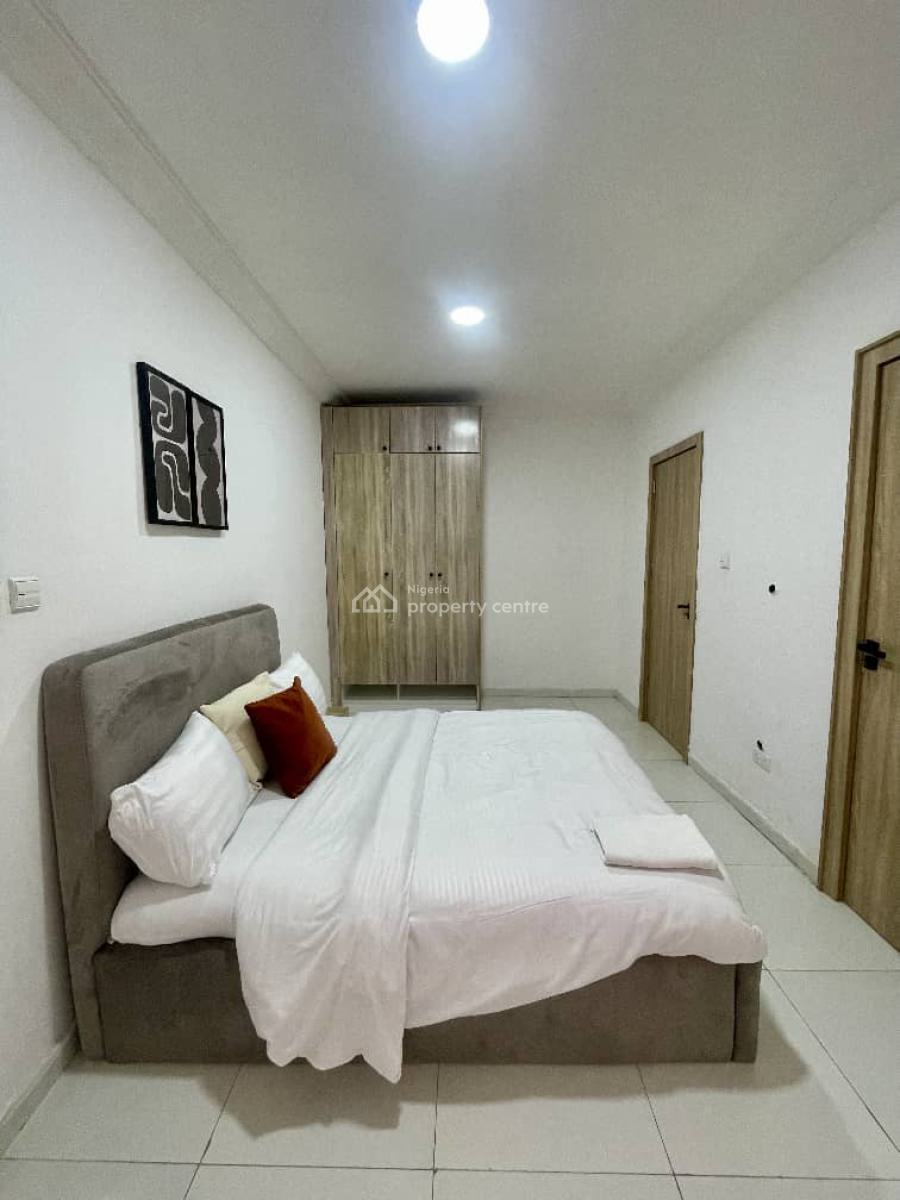 Luxurious 2 Bedroom Apartment with Swimming Pool and Games, Ikoyi, Lagos, Flat / Apartment Short Let