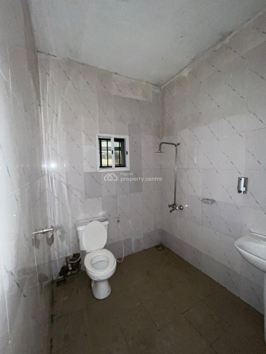 Luxury Beautiful 3bedroom Flat Very Close to D Road, Mobil Road Ilaje, Ajah, Lagos, Flat / Apartment for Rent