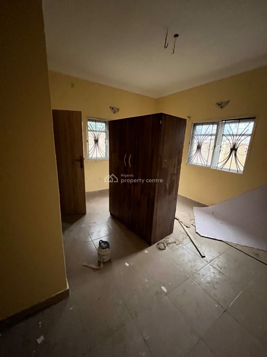 Luxury Beautiful 3bedroom Flat Very Close to D Road, Mobil Road Ilaje, Ajah, Lagos, Flat / Apartment for Rent