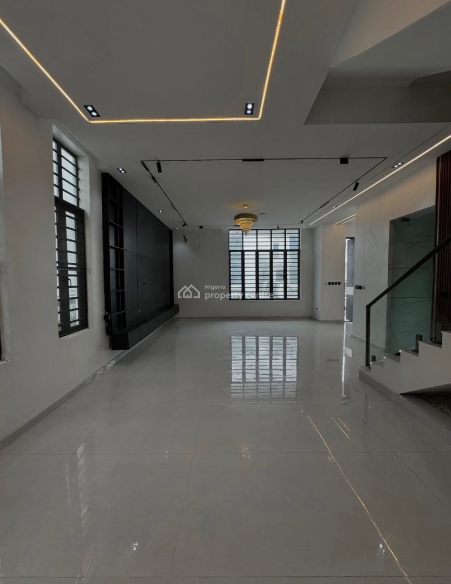 5 Bedroom Detached Duplex with Bq, Chevron, Lekki, Lagos, Detached Duplex for Sale