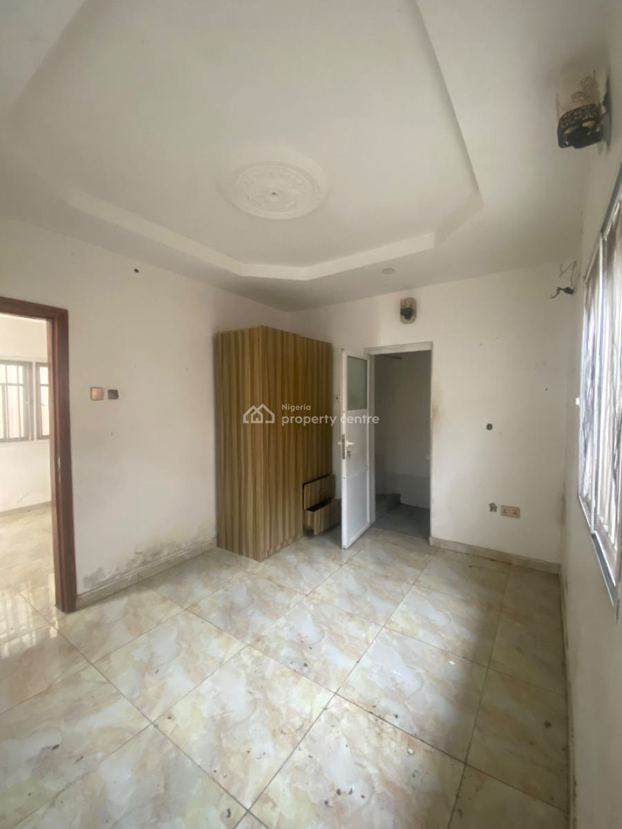 Sharp and Portable Room and Palour (2 in Compound) with Good Road, Lekki Scheme 2, Ajah, Lagos, Mini Flat (room and Parlour) for Rent