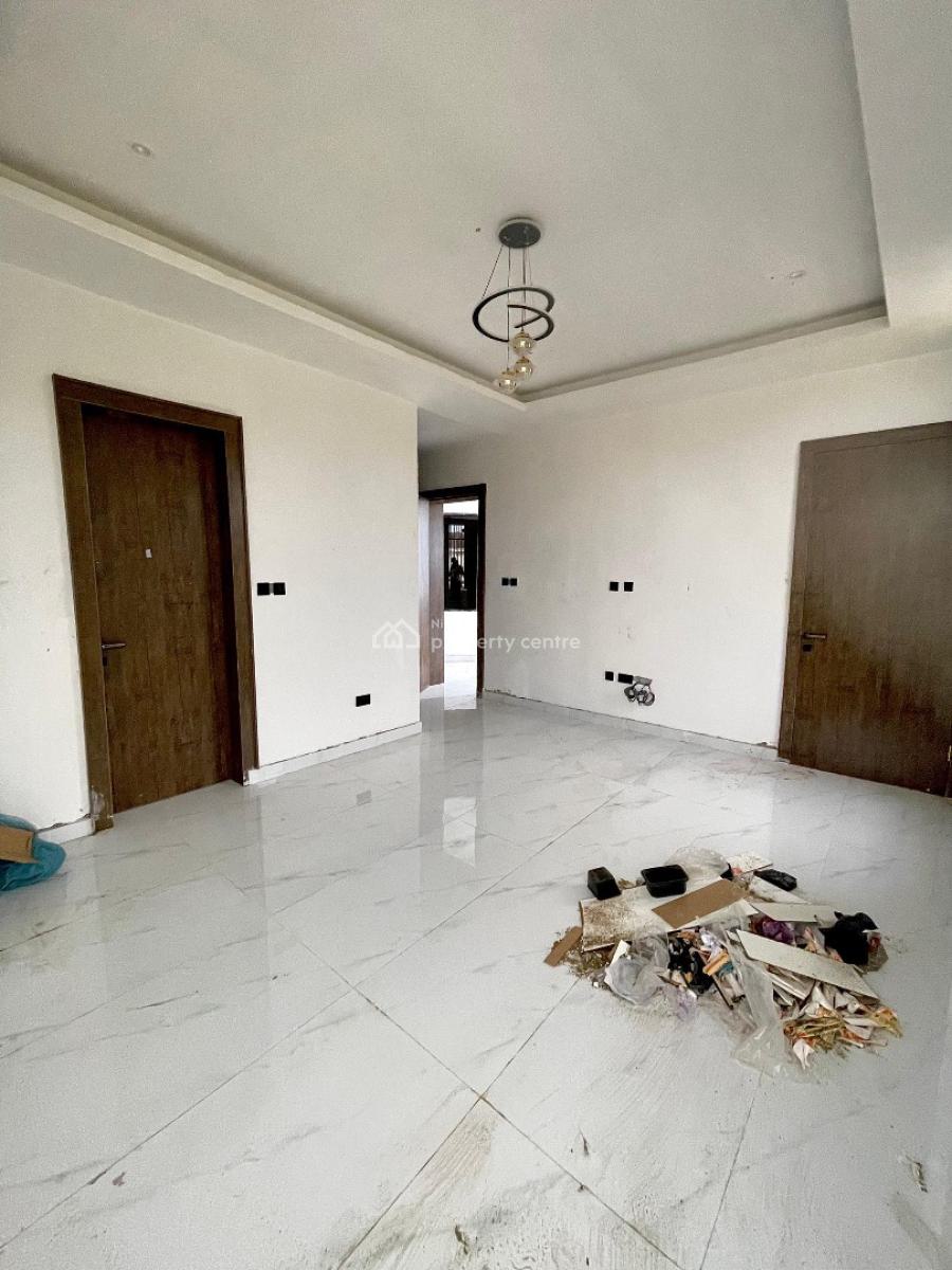 2 & 3bedroom Apartment, Lekki Phase 1, Lekki, Lagos, Flat / Apartment for Sale