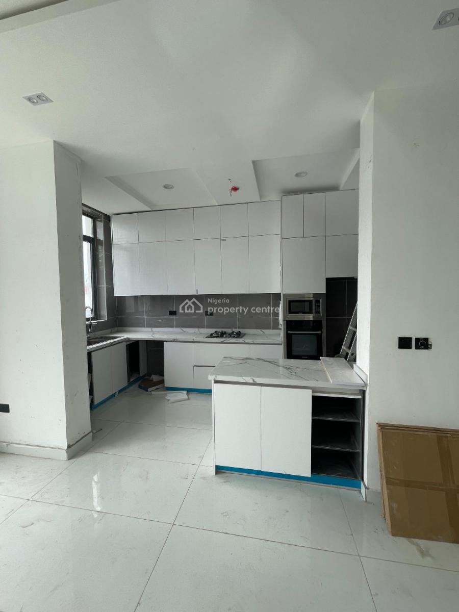 2 Bedroom Apartment, Lekki Phase 1, Lekki, Lagos, Flat / Apartment for Sale