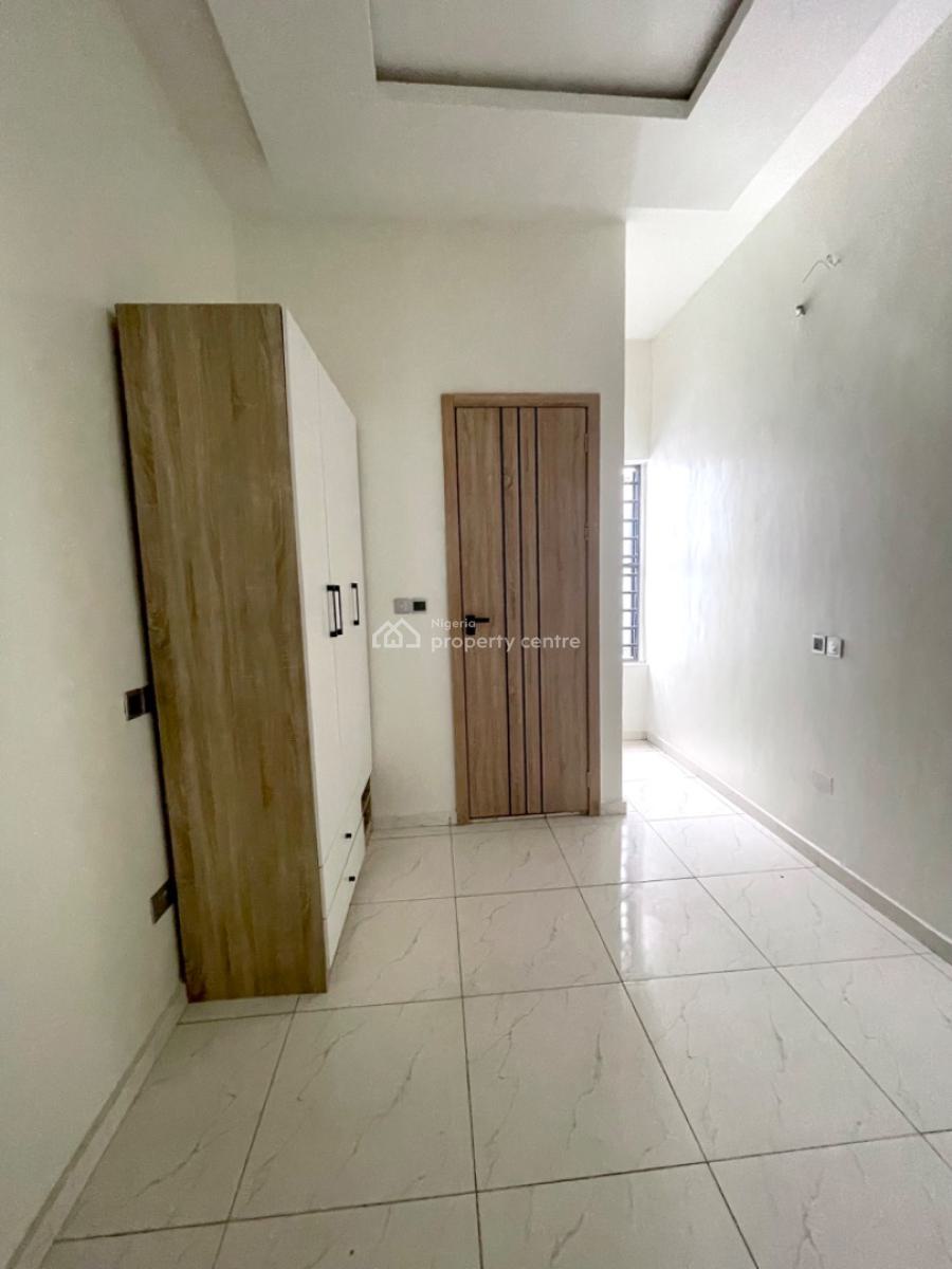 4bedroom Self Compound Terrace, Ikota, Lekki, Lagos, Terraced Duplex for Sale