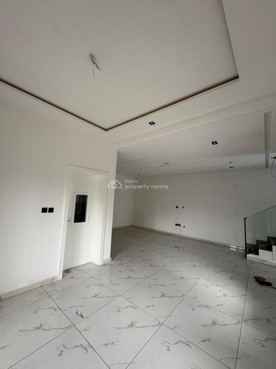 Luxury Terrace with Private Balcony & Well-finished Interior, Ikate, Lekki, Lagos, Terraced Duplex for Rent